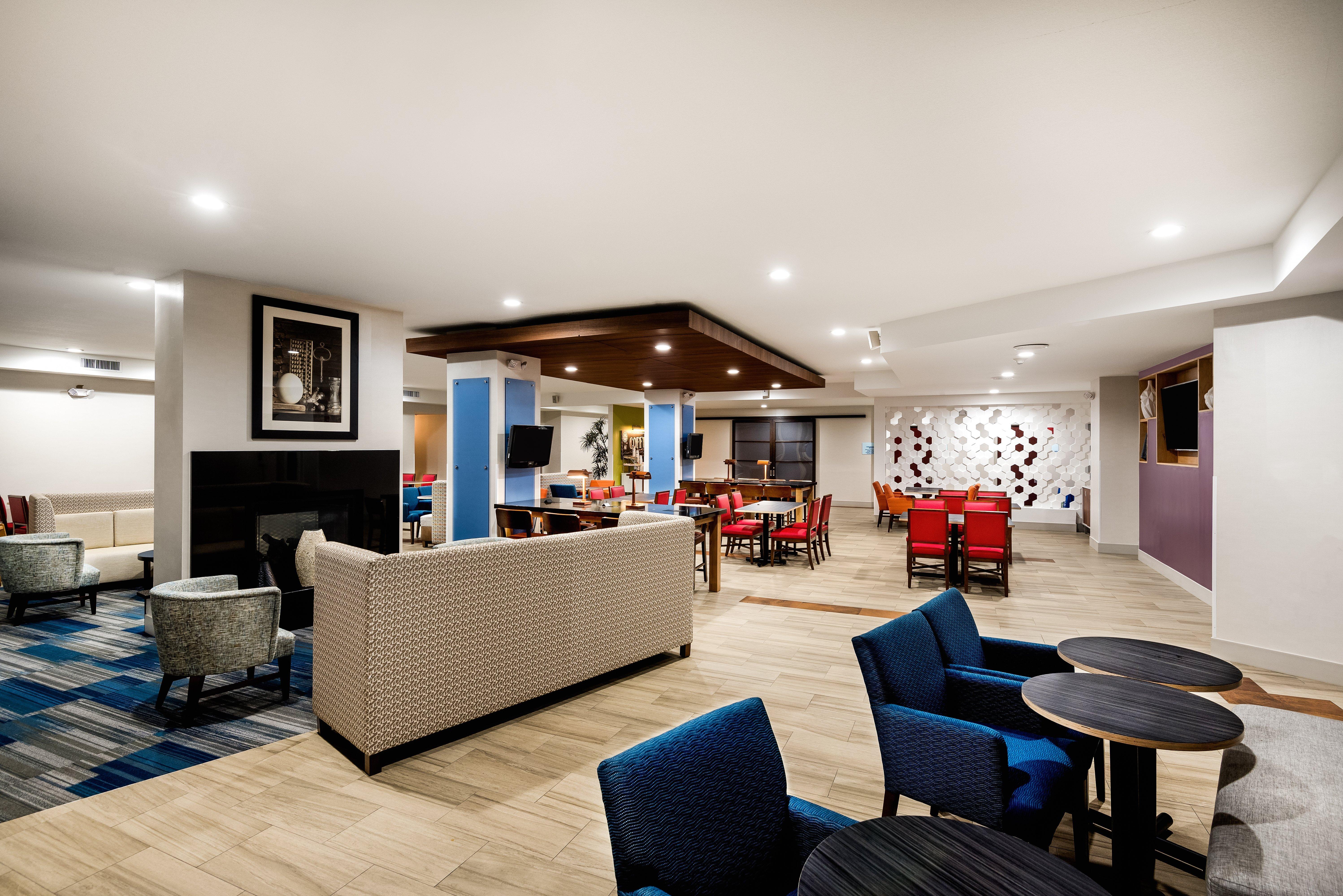 Country & By Radisson, Downtown New York
