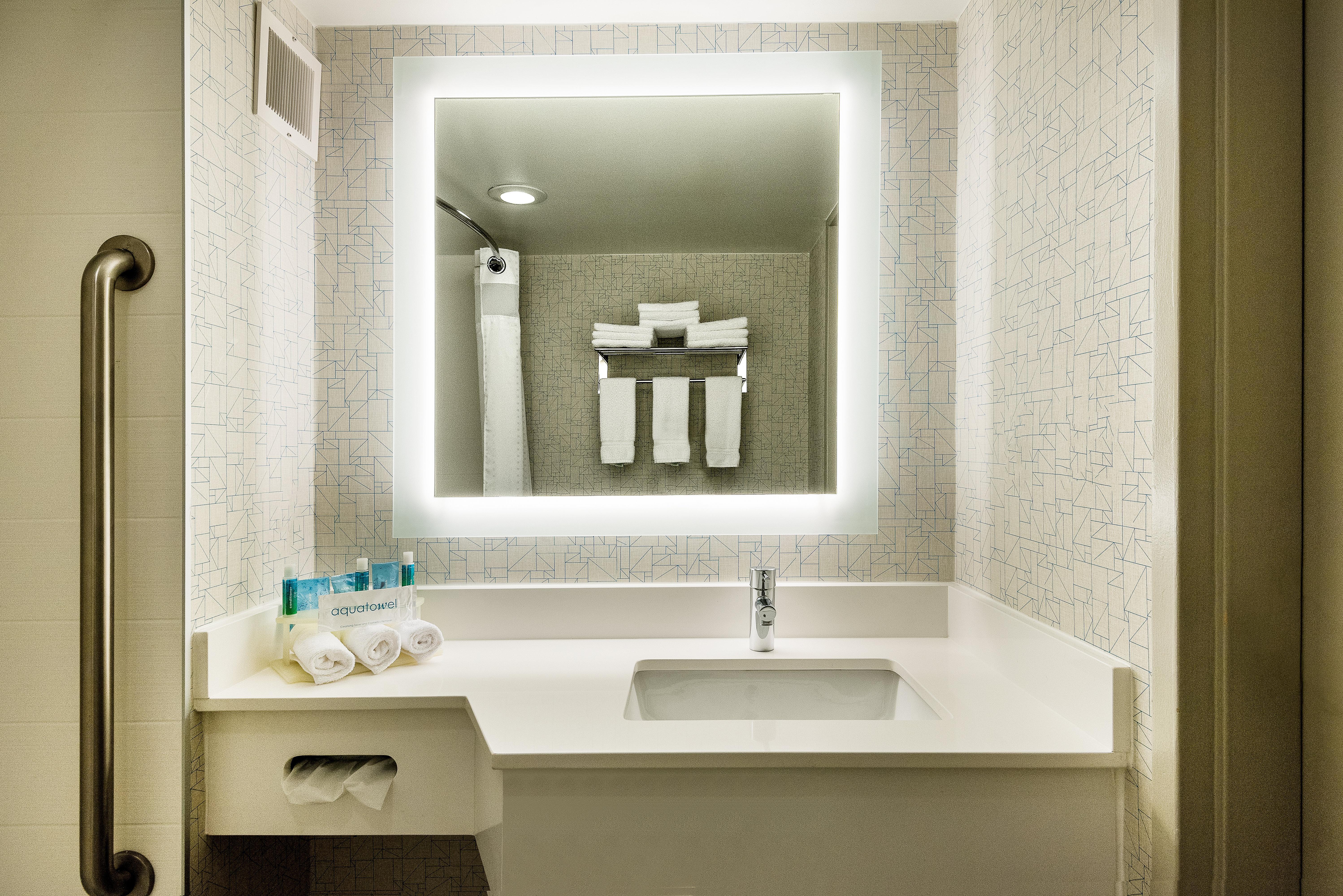 Hotel Country & By Radisson, Downtown New York 2*