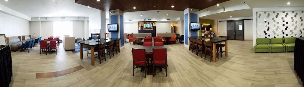 Country & By Radisson, Downtown New York 2* Albany
