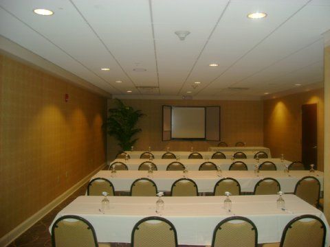Country & By Radisson, Downtown New York Hotel Albany