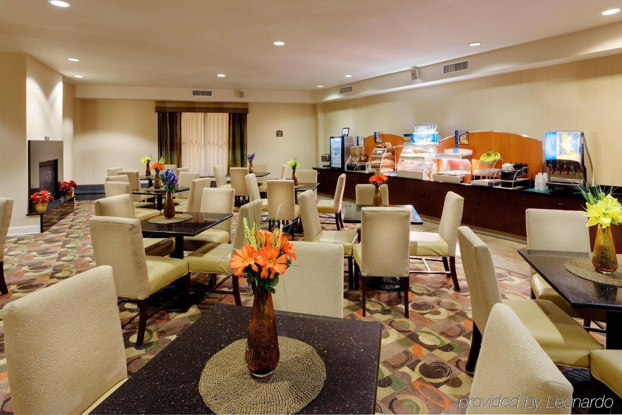 Country & By Radisson, Downtown New York Hotel