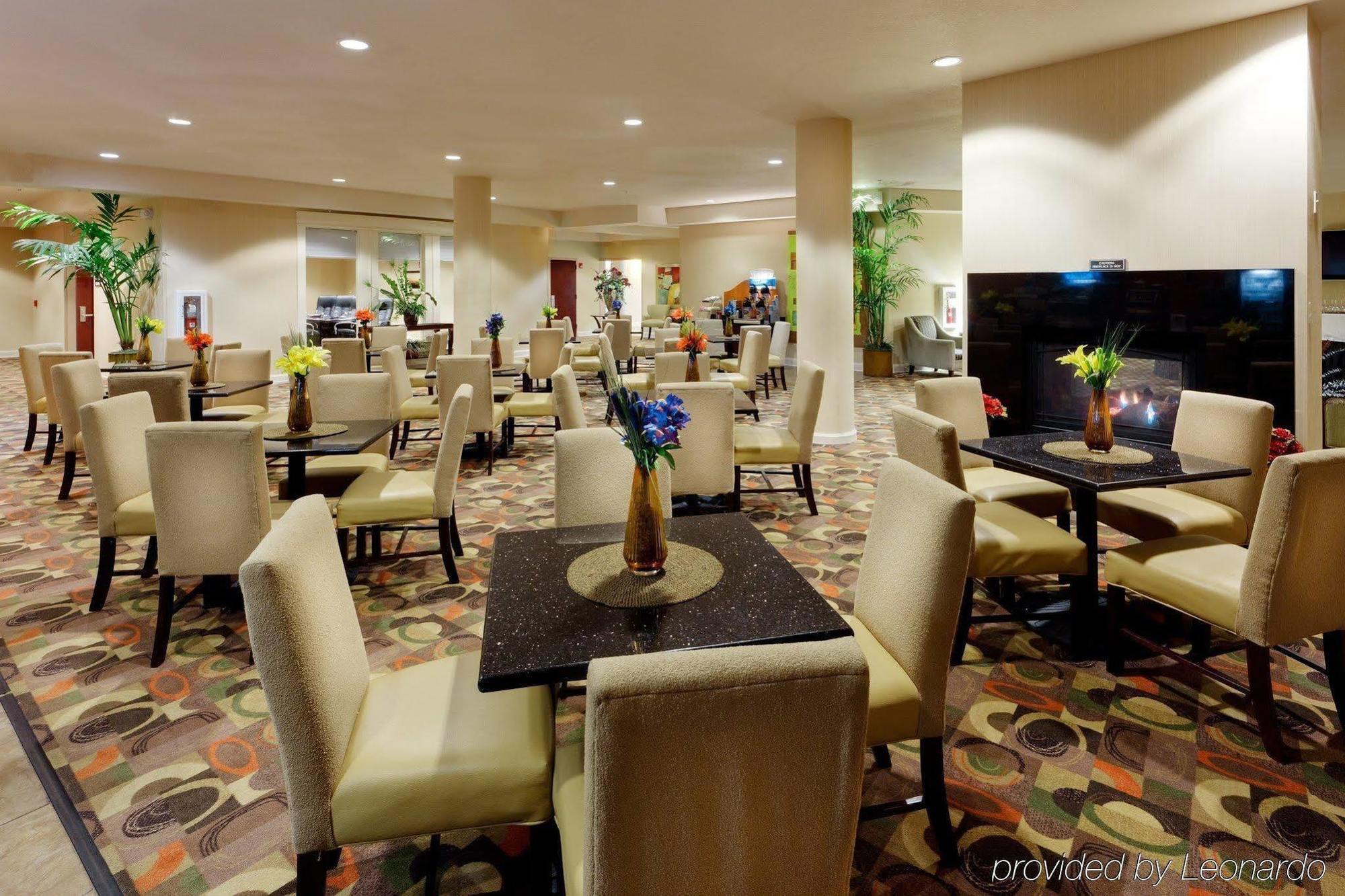 Country & By Radisson, Downtown New York 2*